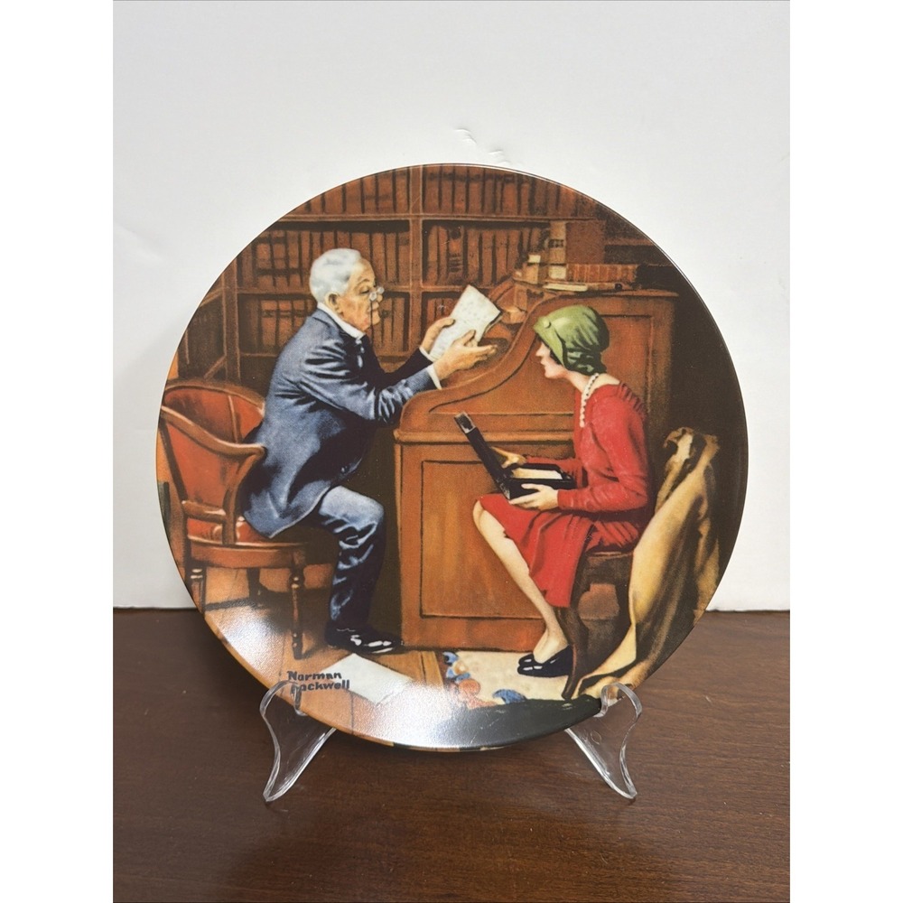 THE PROFESSOR NORMAN‎ ROCKWELL  Edwin M. Knowles Collectors Plate W